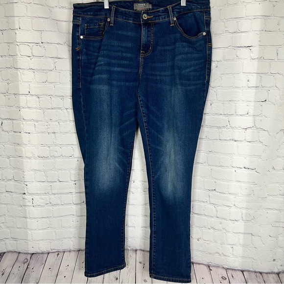 Torrid Jeans Boyfriend Straight Vintage Stretch Sz 14R Color: Undercover - Picture 3 of 7